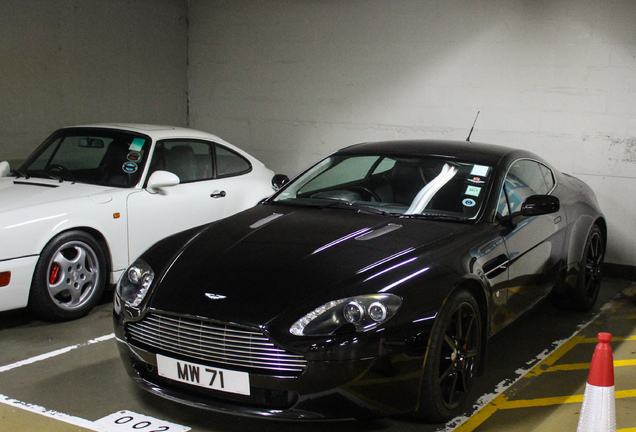 Aston Martin V8 Vantage