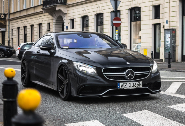 Mercedes-Benz S 63 AMG Coupé C217