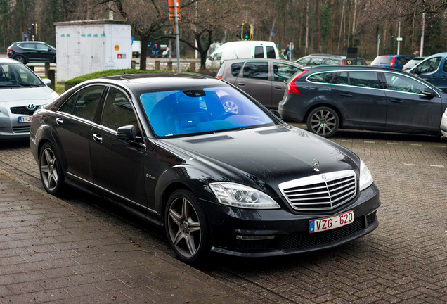 Mercedes-Benz S 63 AMG W221 2010