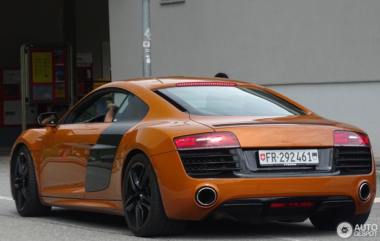 Audi R8 V10 2013