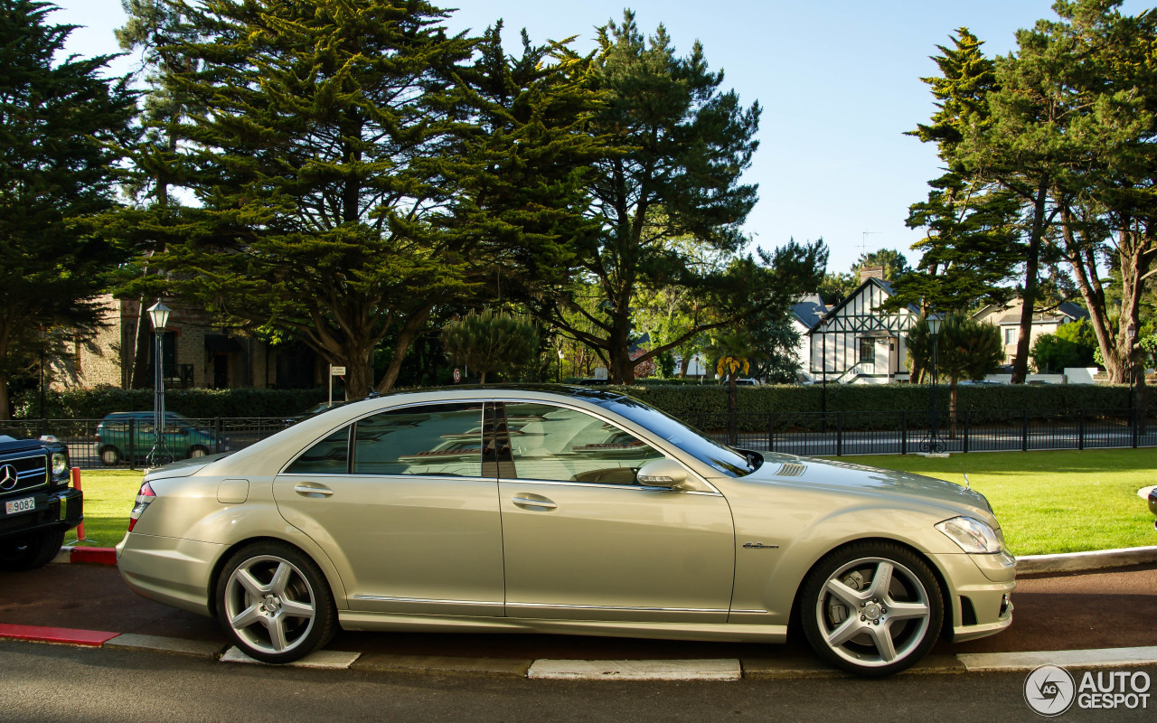 Mercedes-Benz S 63 AMG W221