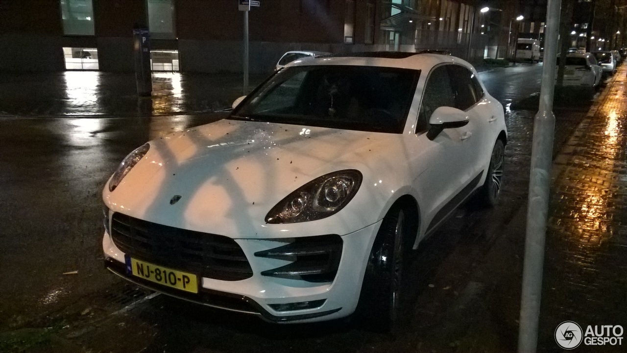 Porsche 95B Macan Turbo