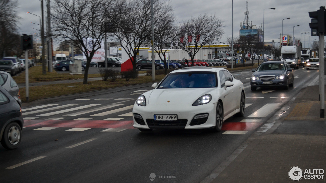 Porsche 970 Panamera GTS MkI