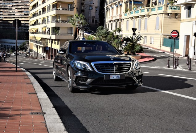 Mercedes-Benz Brabus S B63-650 V222