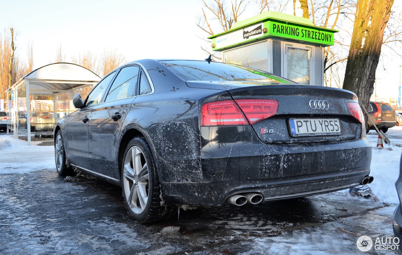 Audi S8 D4