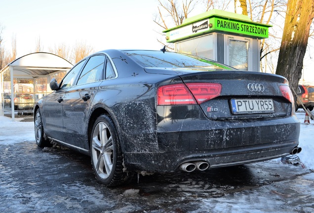 Audi S8 D4