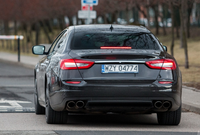 Maserati Quattroporte S 2013