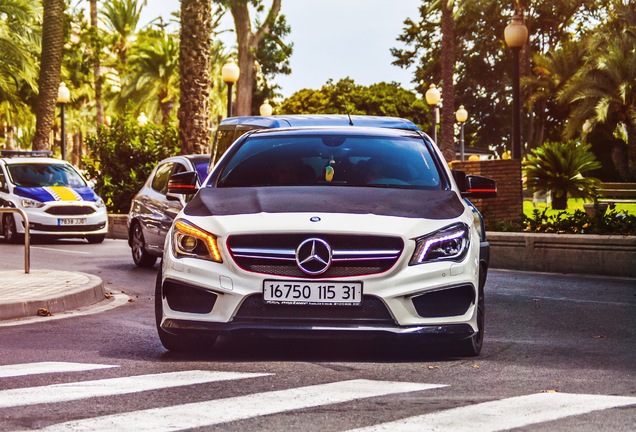 Mercedes-Benz CLA 45 AMG Edition 1 C117