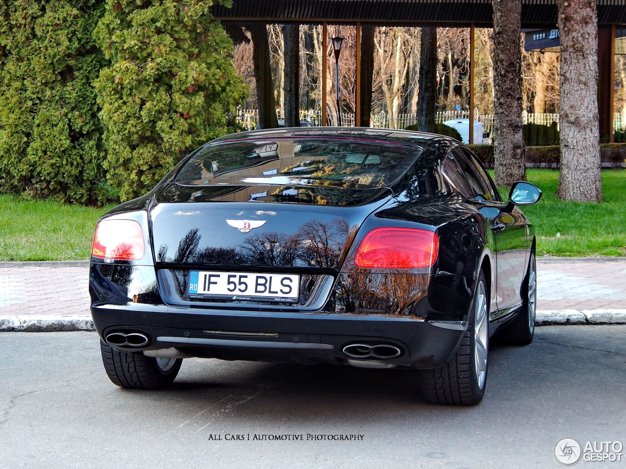 Bentley Continental GT V8