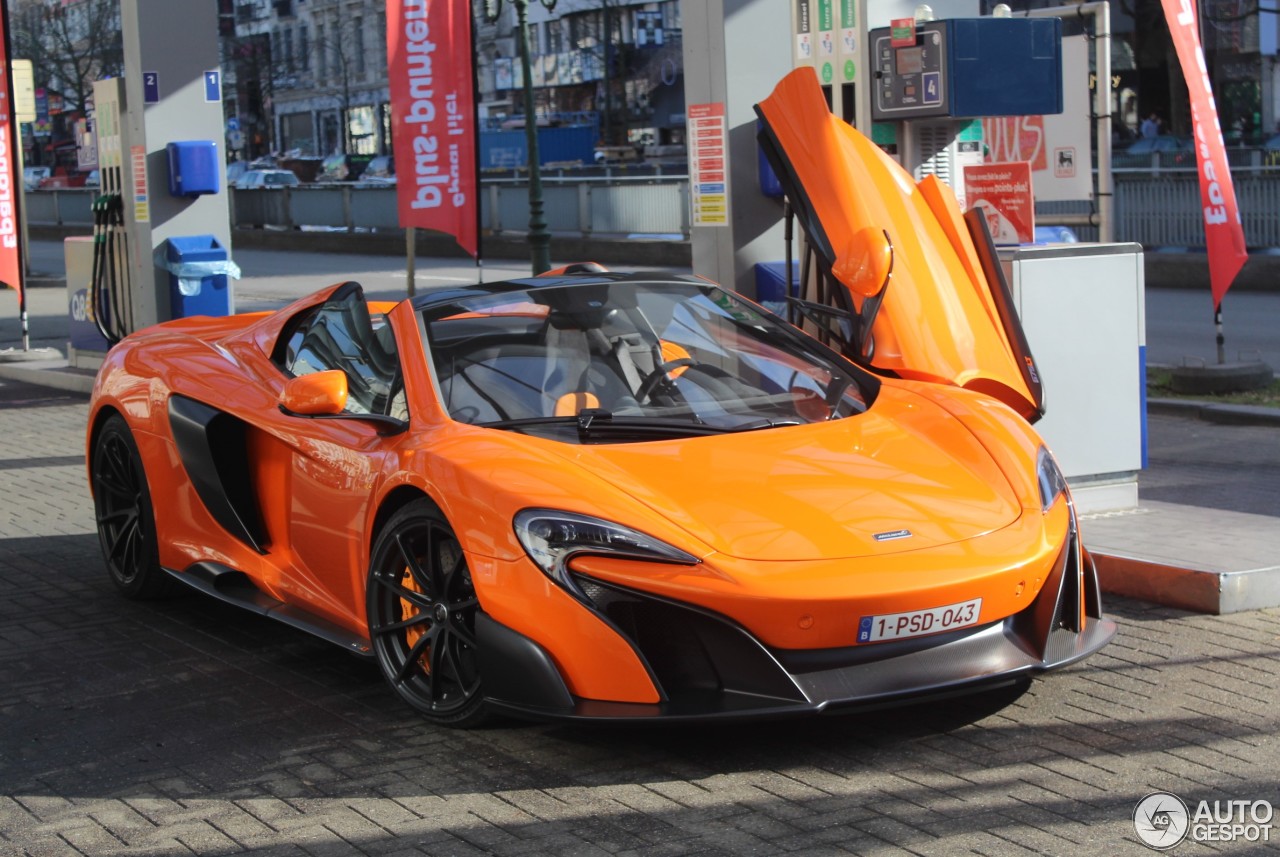 McLaren 675LT Spider