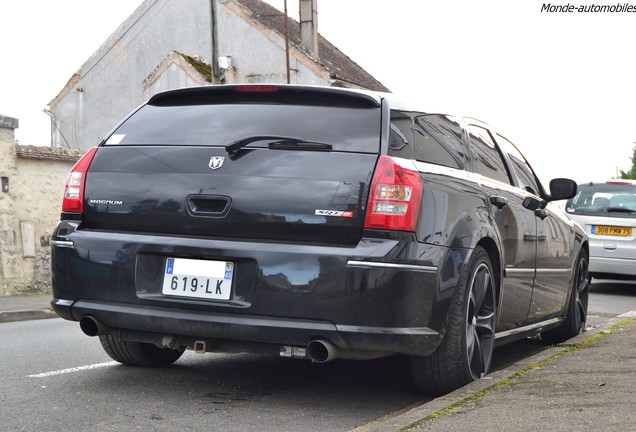 Dodge Magnum SRT-8