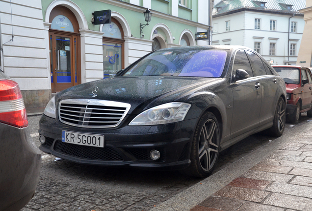 Mercedes-Benz S 63 AMG W221