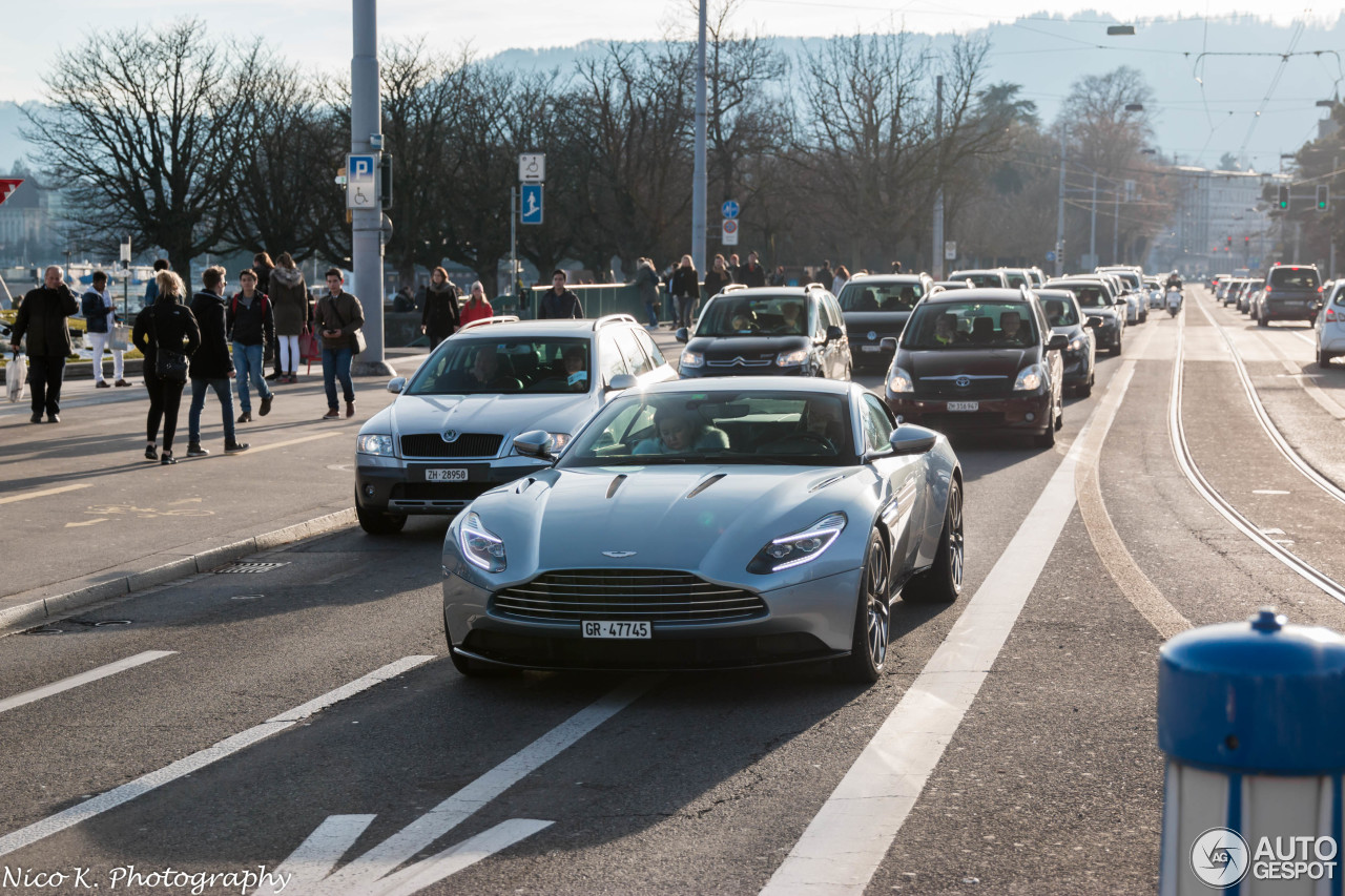 Aston Martin DB11