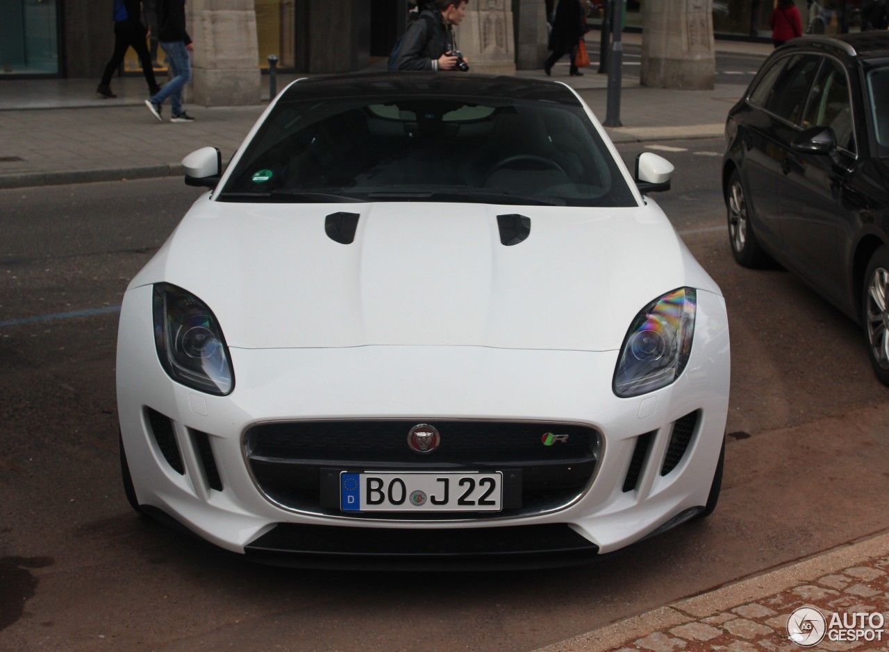 Jaguar F-TYPE R Coupé