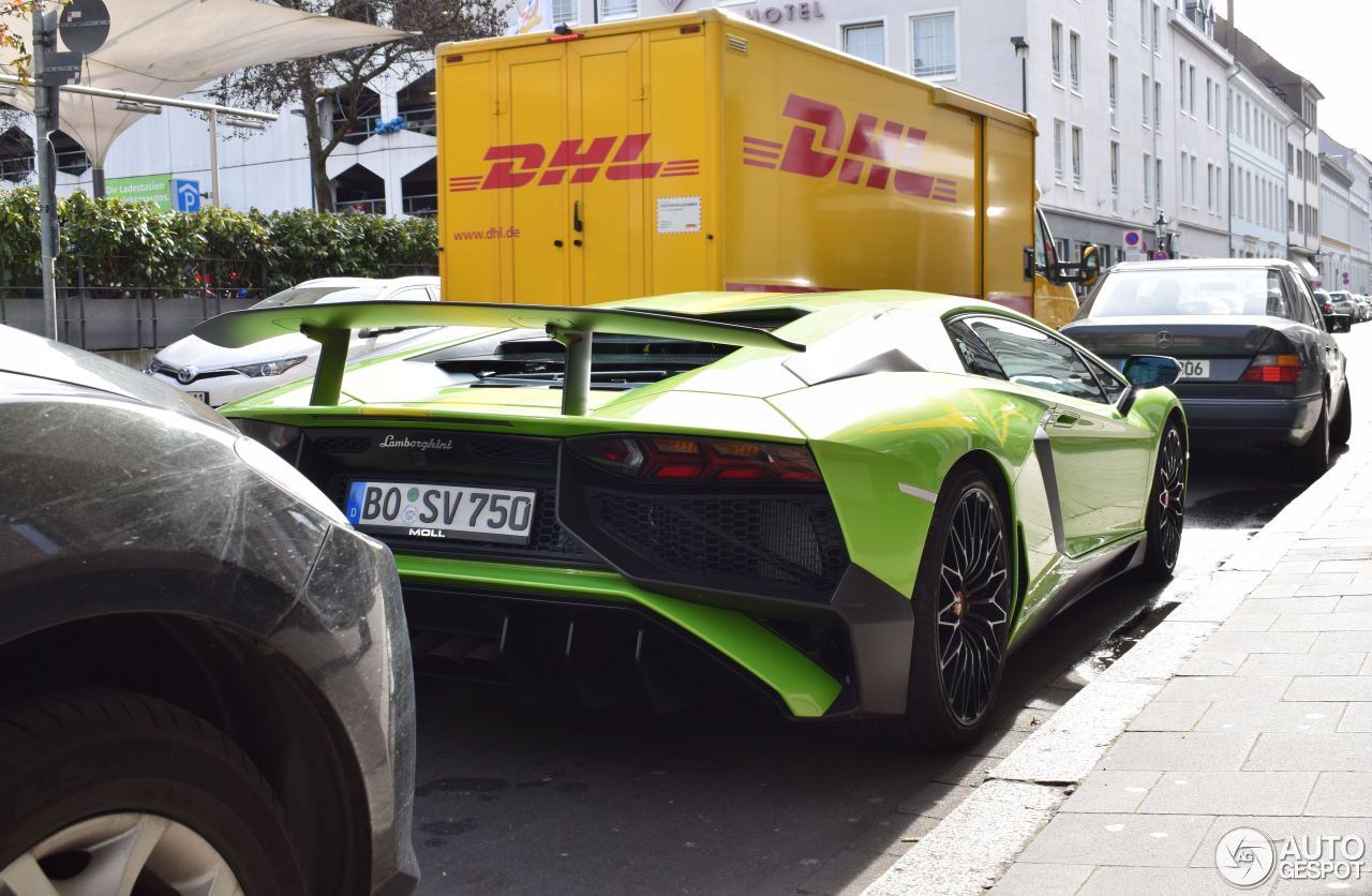 Lamborghini Aventador LP750-4 SuperVeloce