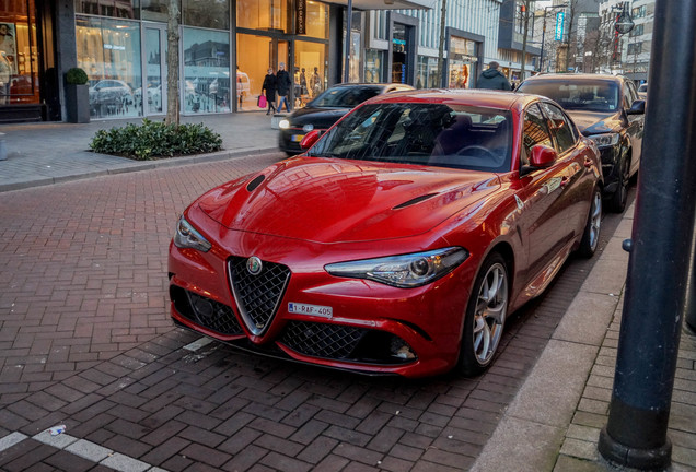 Alfa Romeo Giulia Quadrifoglio