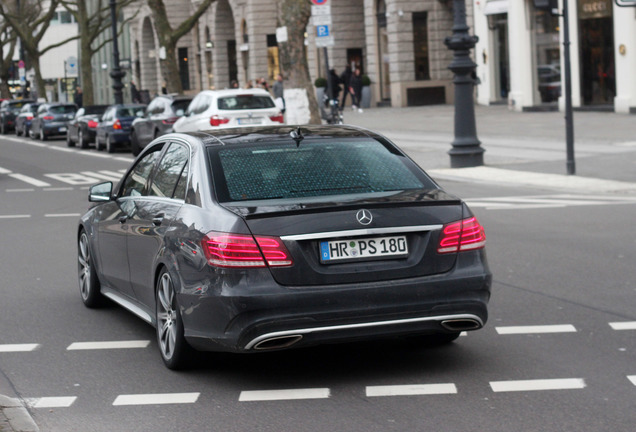 Mercedes-Benz E 63 AMG S W212