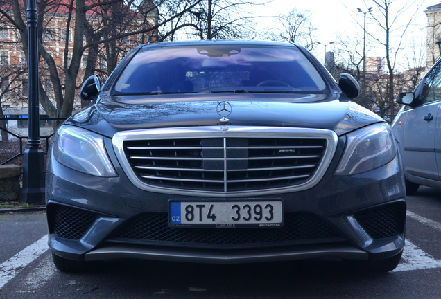 Mercedes-Benz S 63 AMG V222