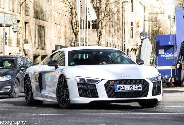 Audi R8 V10 Plus 2015