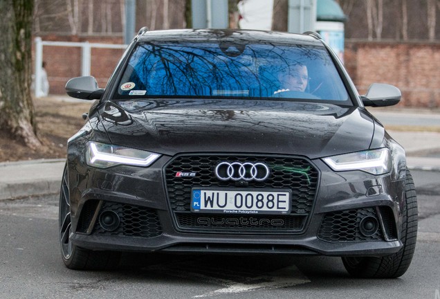 Audi RS6 Avant C7 2015