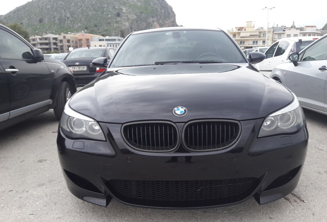 BMW M5 E60 2005