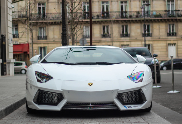 Lamborghini Aventador LP700-4