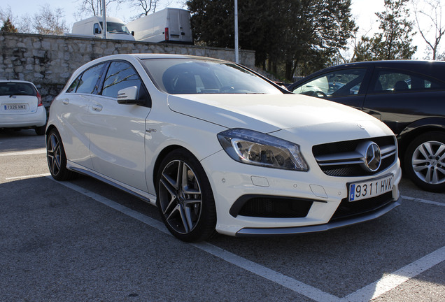 Mercedes-Benz A 45 AMG