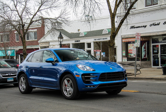 Porsche 95B Macan Turbo