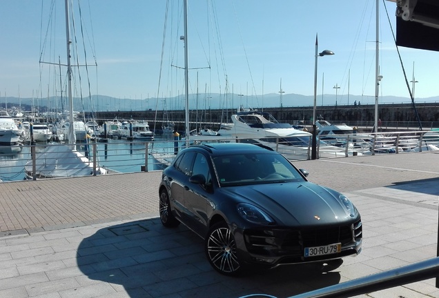 Porsche 95B Macan Turbo