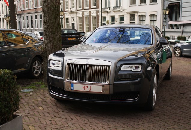 Rolls-Royce Ghost Series II