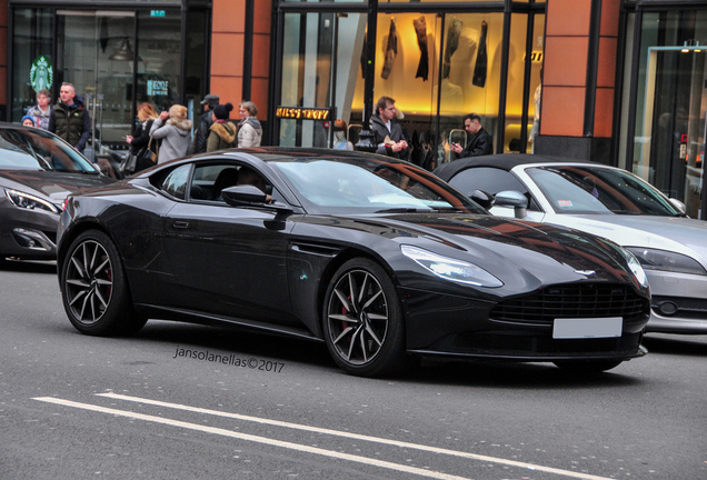 Aston Martin DB11 Launch Edition