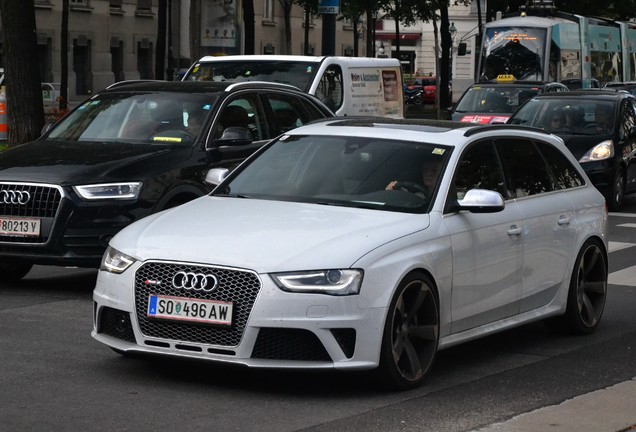 Audi RS4 Avant B8