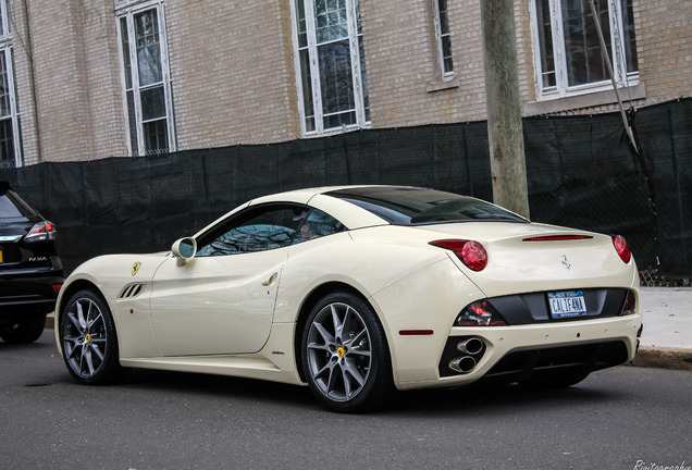 Ferrari California