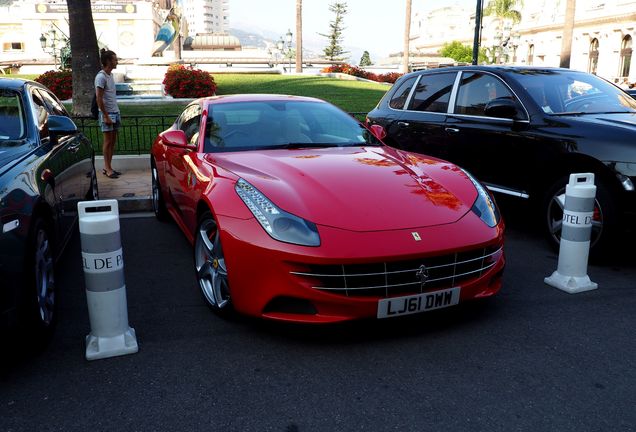 Ferrari FF