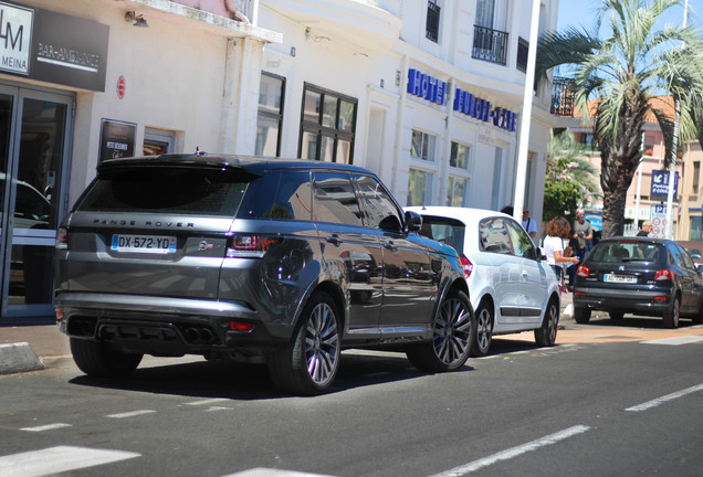 Land Rover Range Rover Sport SVR