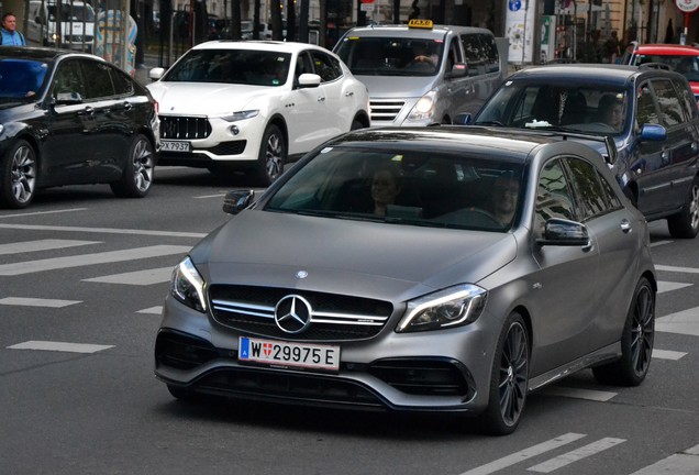 Mercedes-AMG A 45 W176 2015