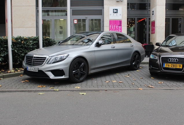 Mercedes-Benz S 63 AMG V222