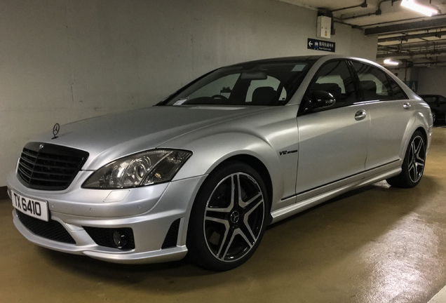 Mercedes-Benz S 65 AMG V221