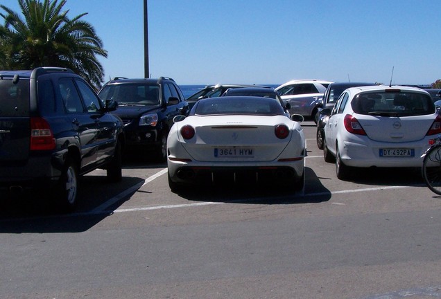 Ferrari California T