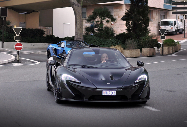 McLaren P1