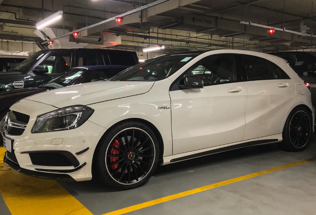 Mercedes-Benz A 45 AMG