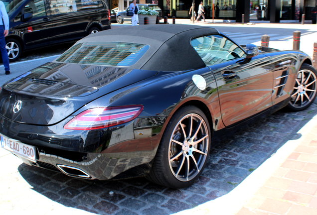 Mercedes-Benz SLS AMG Roadster