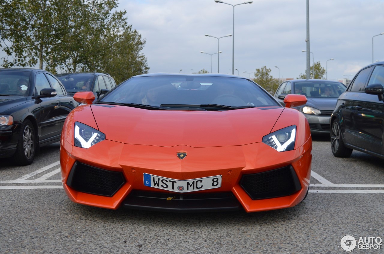 Lamborghini Aventador LP700-4 Roadster