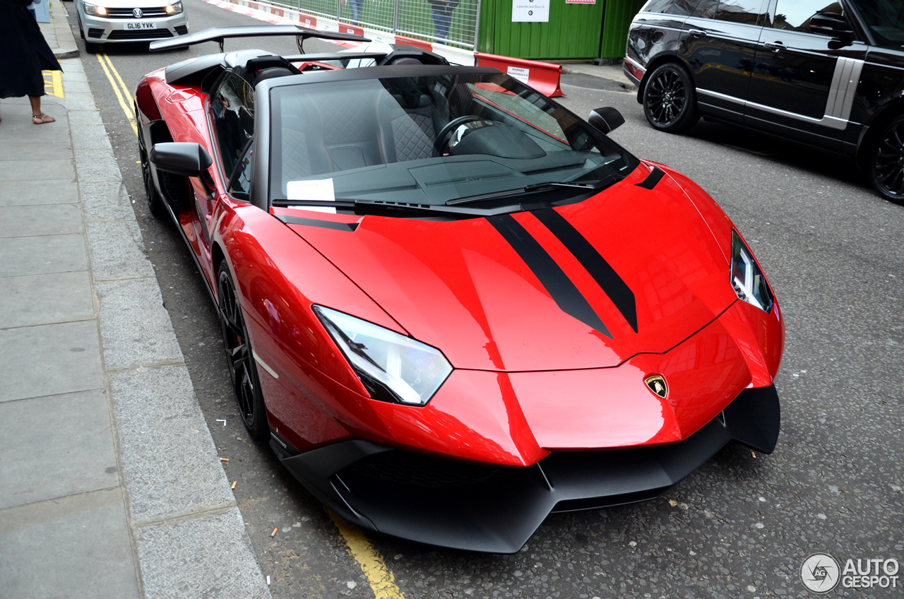 Lamborghini Aventador LP720-4 Roadster 50° Anniversario