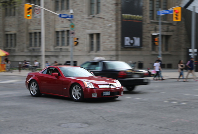 Cadillac XLR