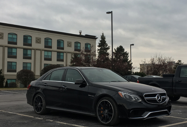 Mercedes-Benz E 63 AMG S W212