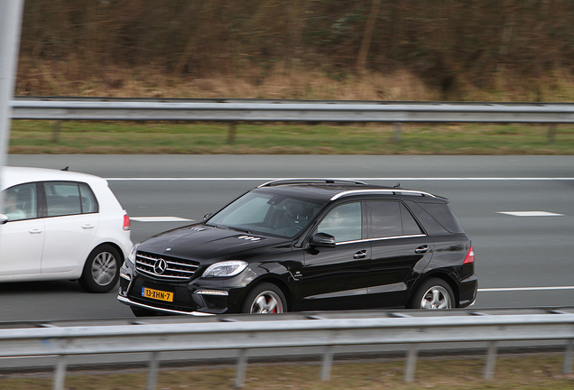 Mercedes-Benz ML 63 AMG W166