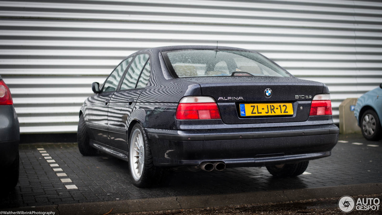 Alpina B10 3.2