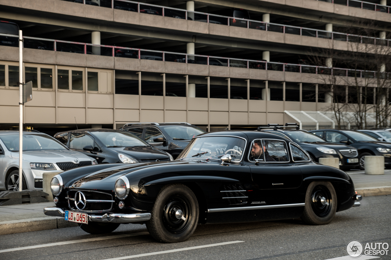 Mercedes-Benz 300SL Gullwing