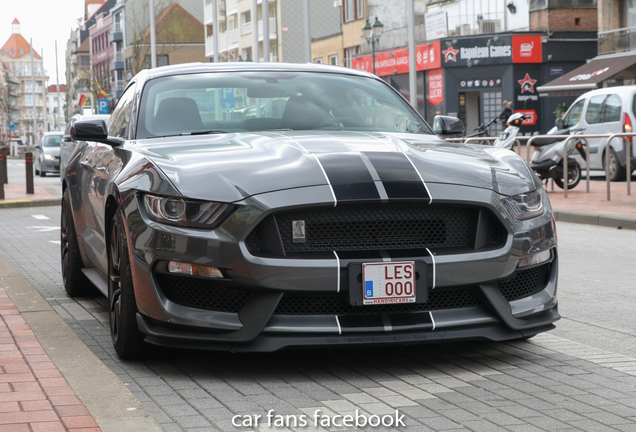 Ford Mustang Shelby GT350 2015